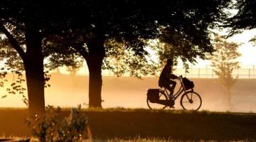 7 Amazing Benefits of Biking to Work