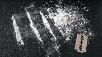 The Telltale Signs of Cocaine Addiction You Shouldn't Ignore